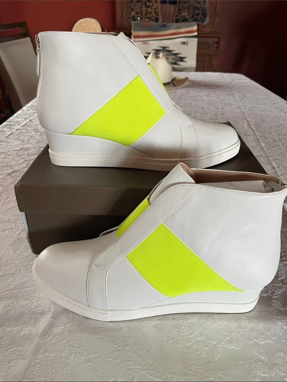 Paolo White Soft Calf Leather Ankle Boots with Neon Yellow Elastic Panels Sz 11M